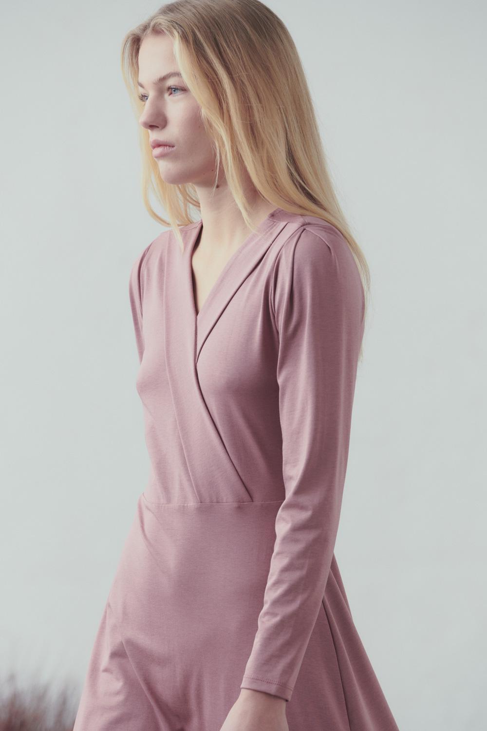 Sita Murt Vestido Midi Cruzado Delantero