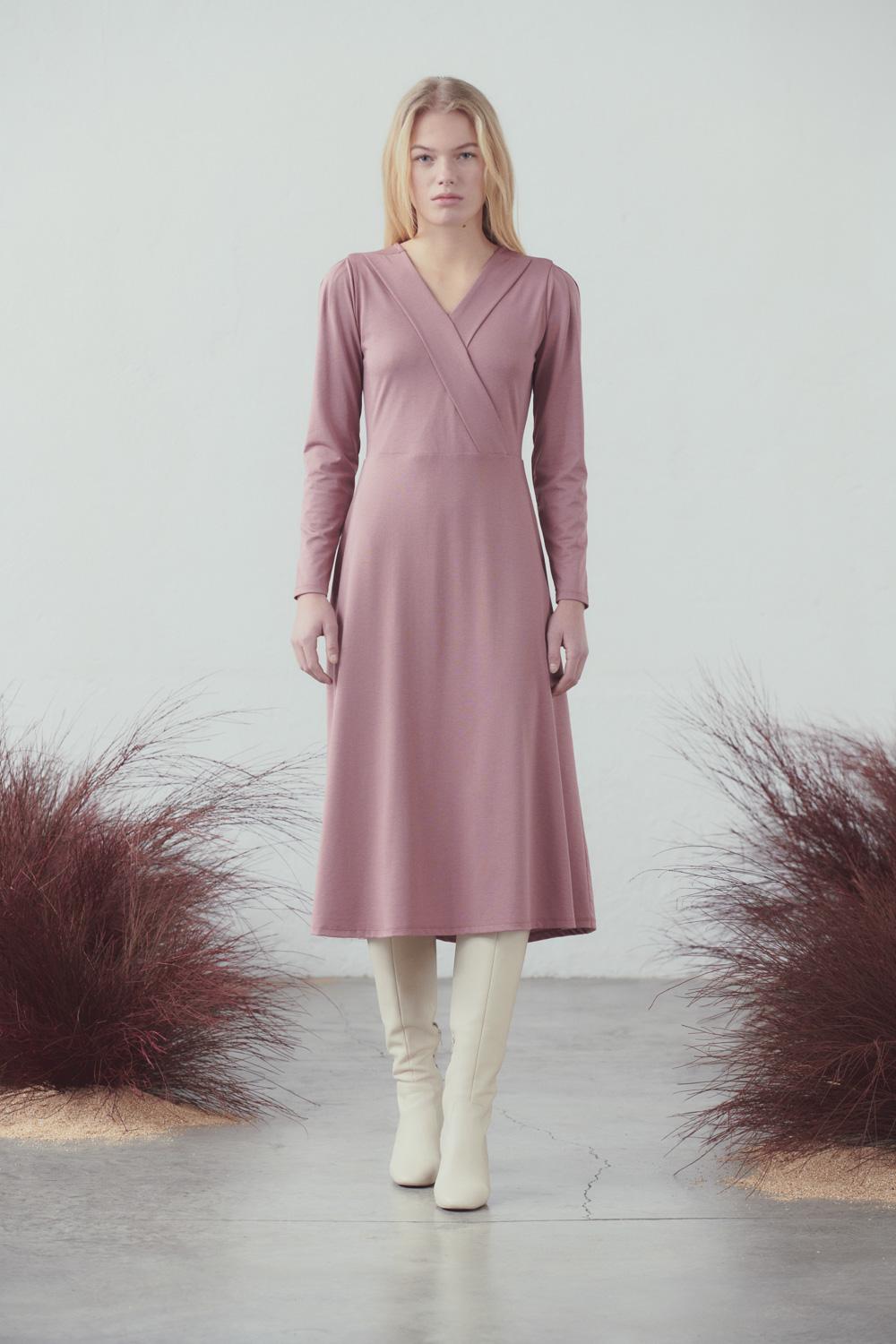 sita murt Vestido midi cruzado delantero