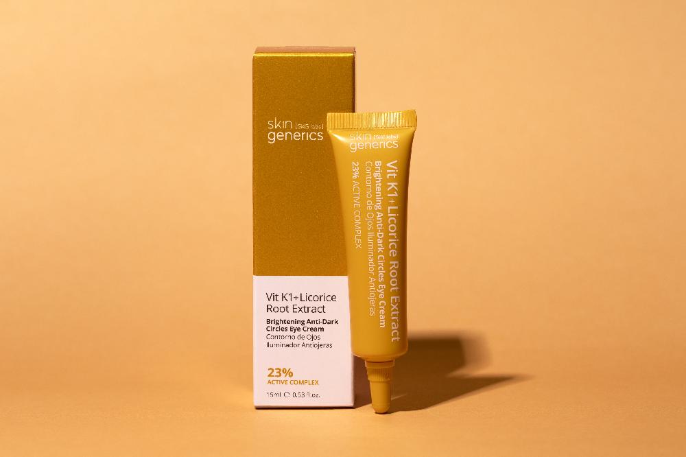 Skin Generics Contorno De Ojos Iluminador Antiojeras Con Vit K