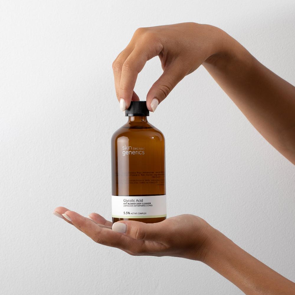 skin generics Limpiador Antiimperfecciones con Ácido Glicólico