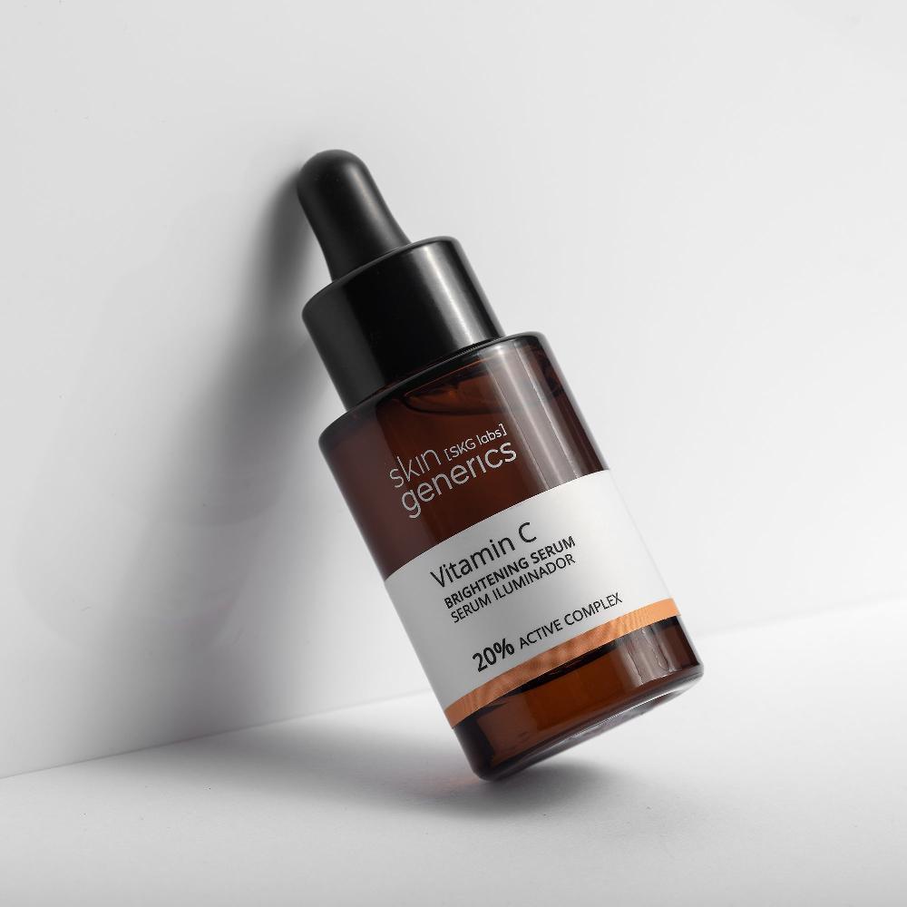 Skin Generics Serum Iluminador Con Vitamina C