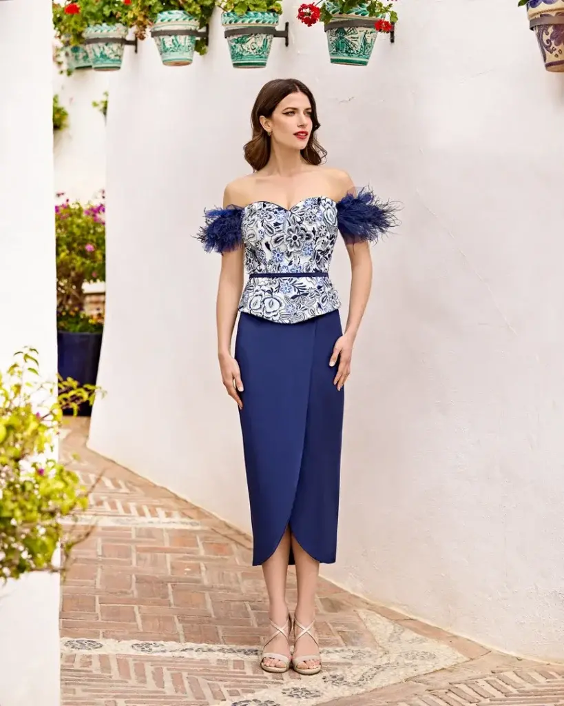 sñ sonia peña Ref: 1250084 Conjunto corpiño falda y chal