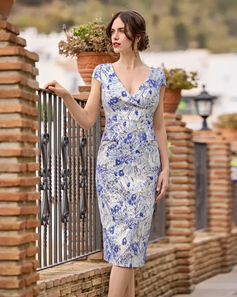 Sñ Sonia Peña Ref: 1251004 Conjunto Abrigo Y Vestido (Prendido)