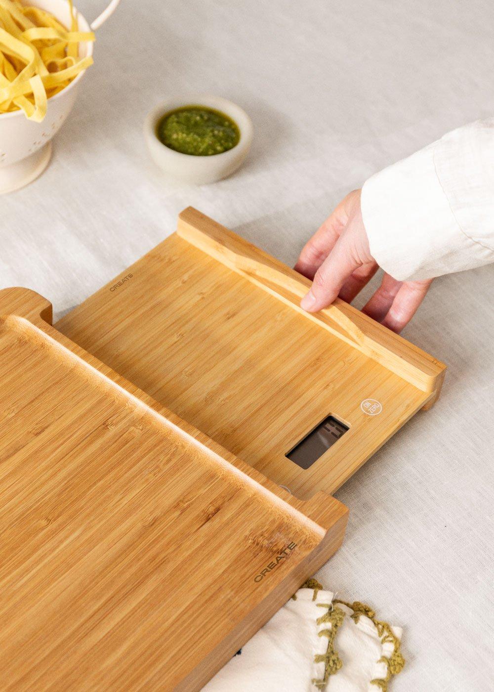 Sklum CREATE - BOARD SCALE BAMBOO - Tabla De Cortar De Bambú Con Báscula Integrada