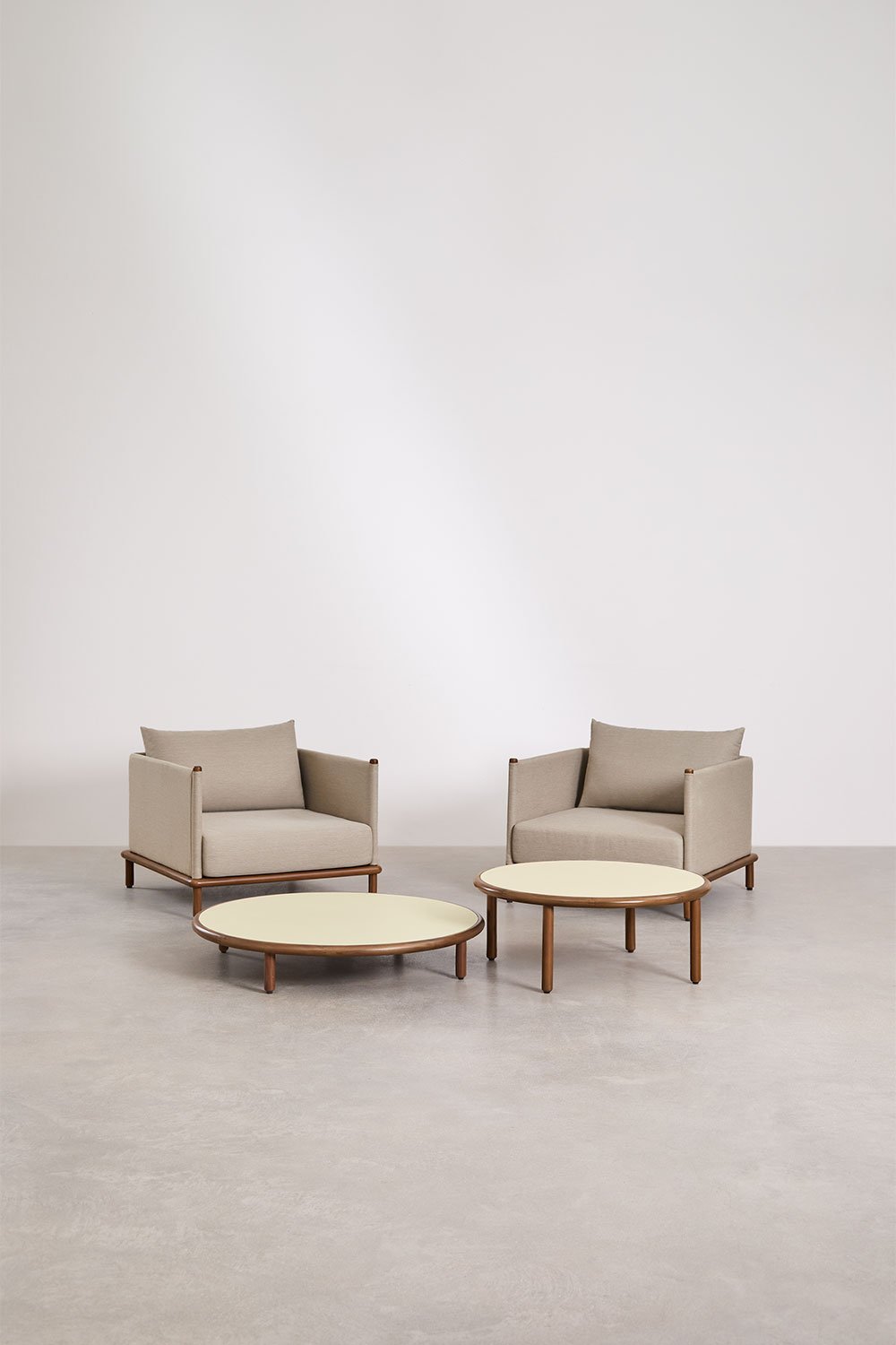 sklum Living room set with 2 armchairs and 2 round coffee tables in Olivia acacia wood