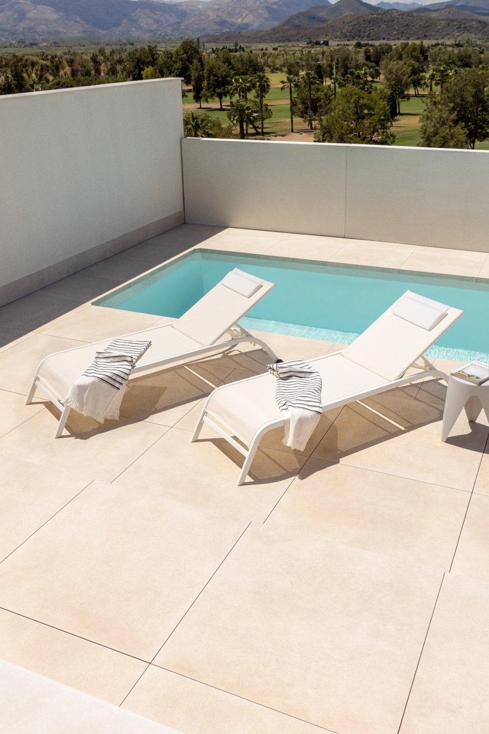 sklum Leżanka Therys z poduszką