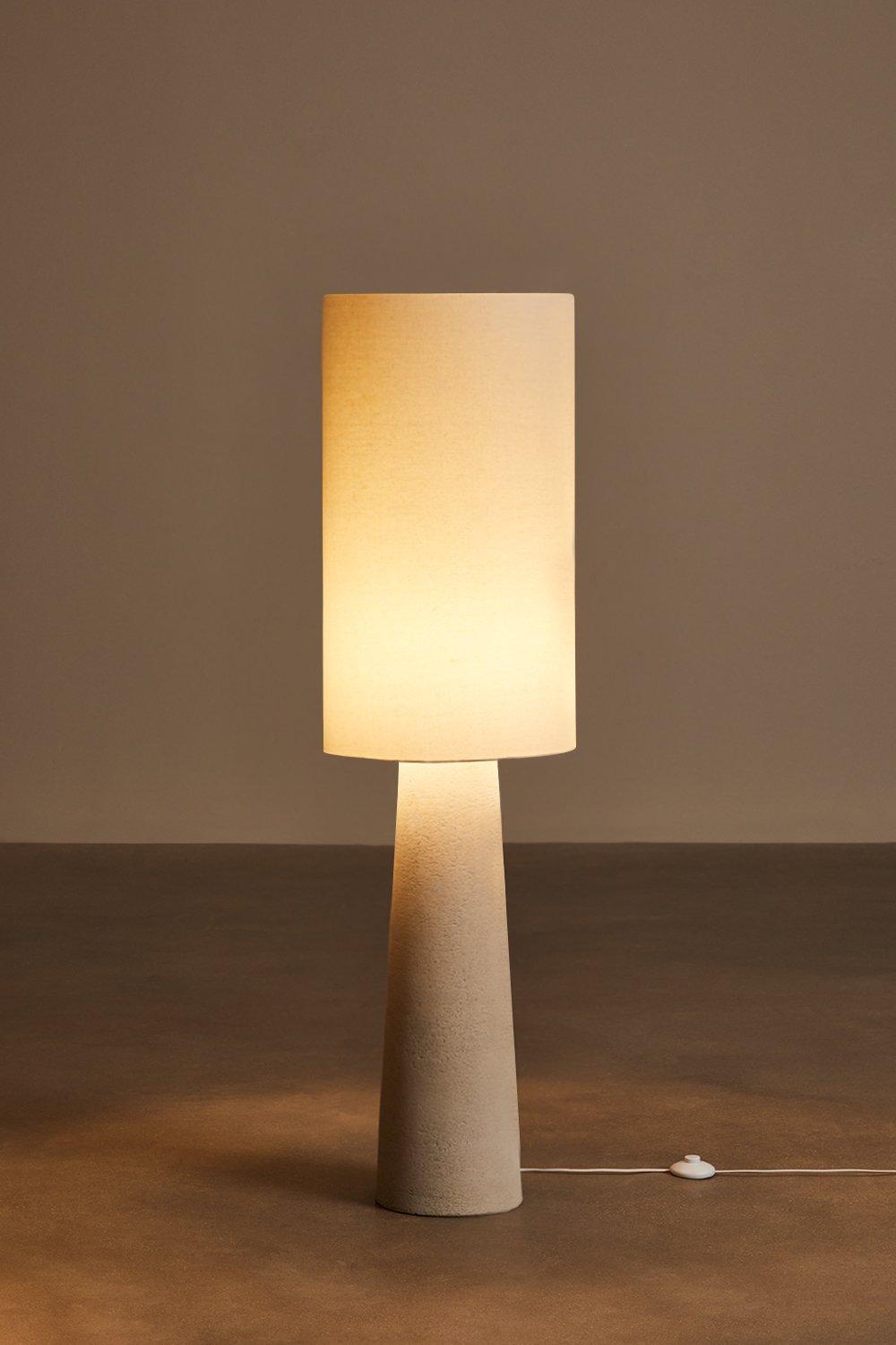 Sklum Loana Stehlampe Aus Leinen Und Fiberglas