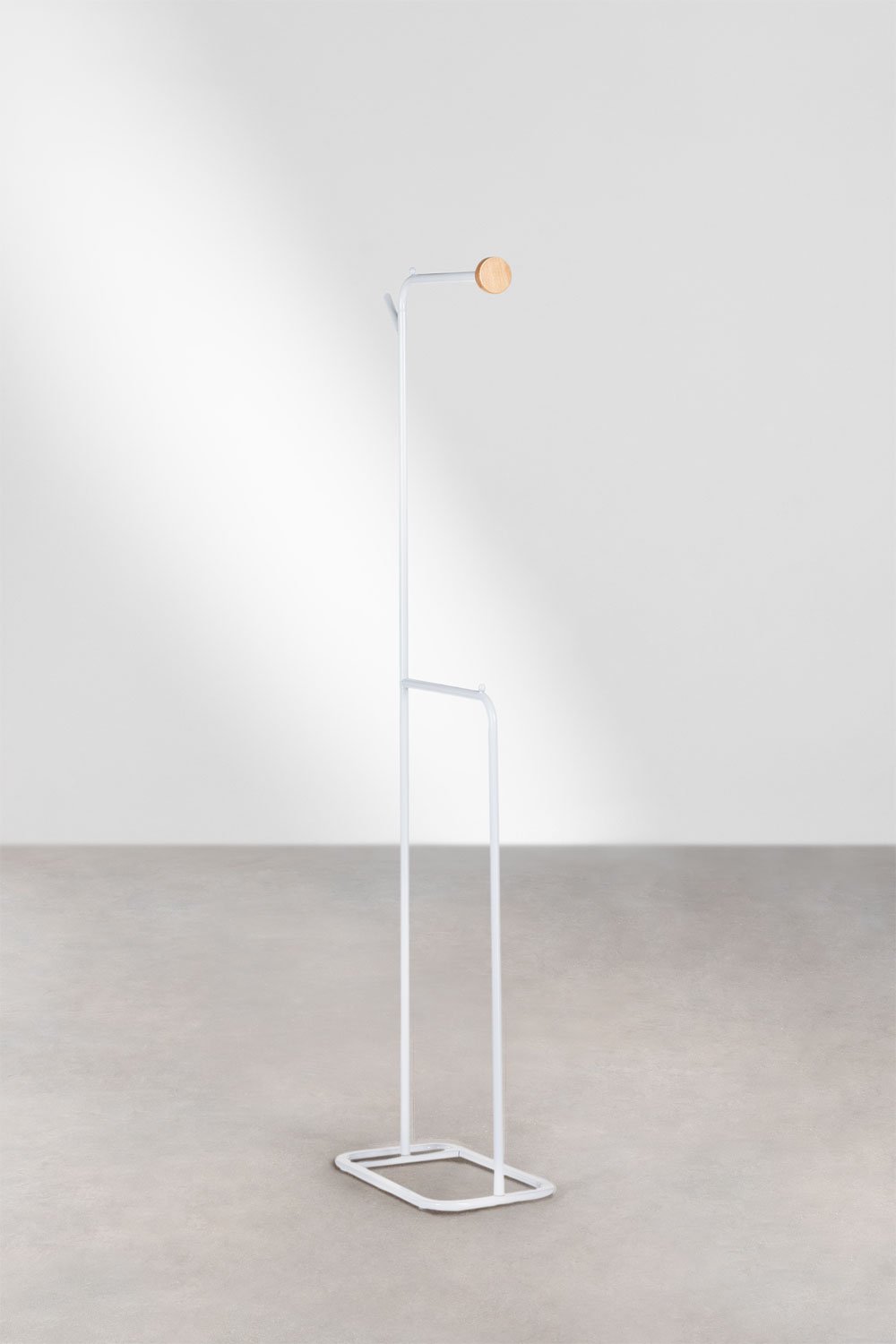 Sklum Perchero De Pie Einar