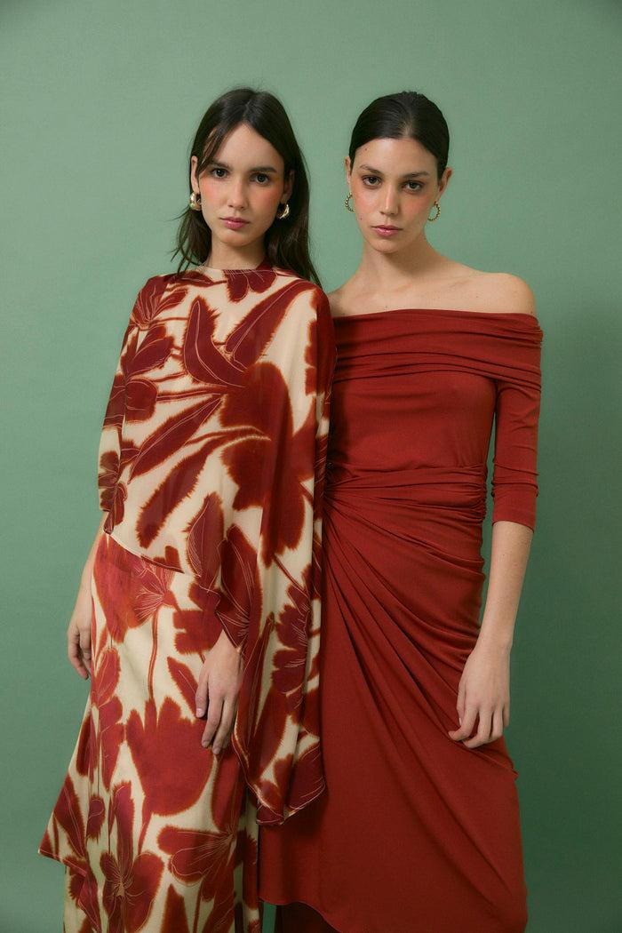 Sophie And Lucie CAPA IRREGULAR NENUFAR CARMESI