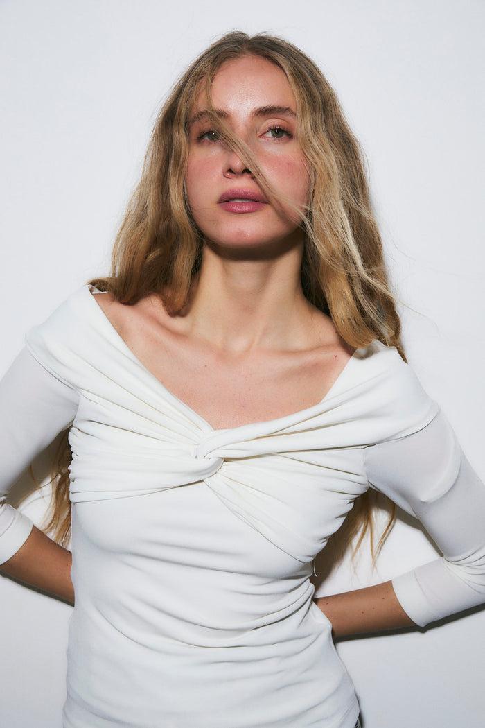 Sophie And Lucie CUERPO NUDO PUNTO CRUDO