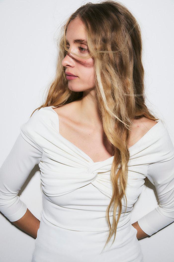 sophie and lucie CUERPO NUDO PUNTO CRUDO