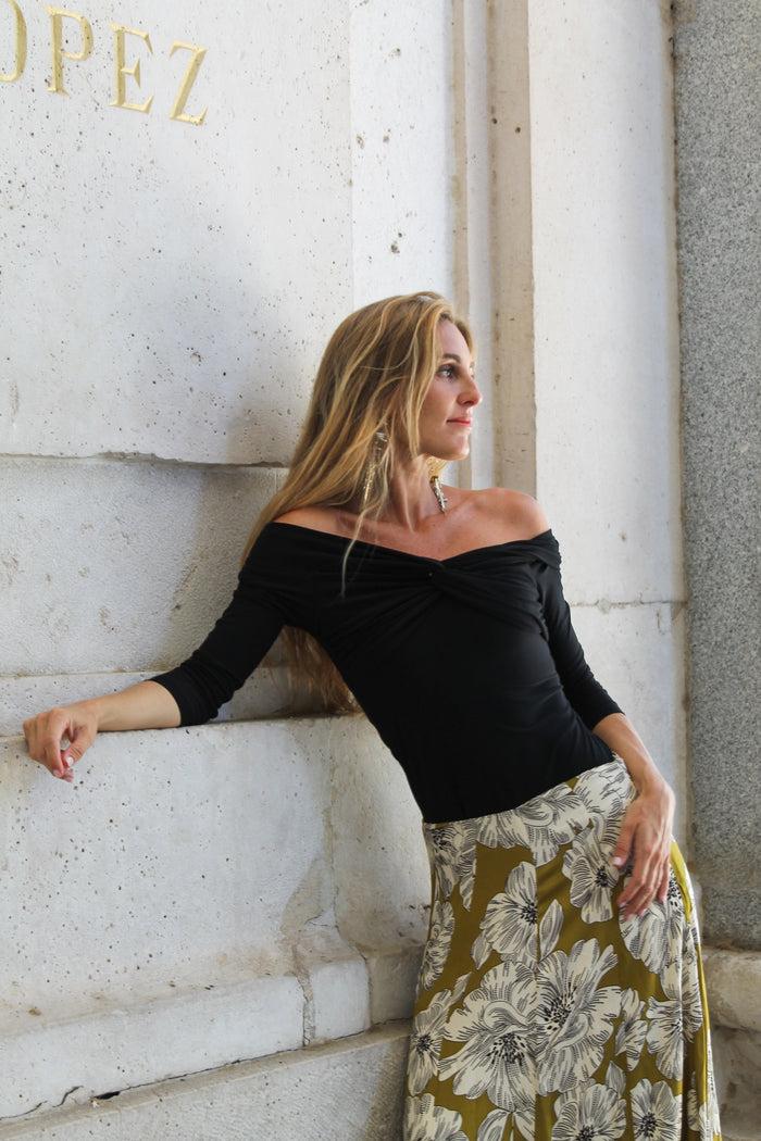 Sophie And Lucie CUERPO NUDO PUNTO NEGRO