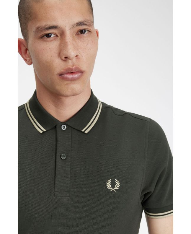 Spezial Madrid Fred Perry Slim Fit Twin Tipped Polo Field Green & Oatmeal