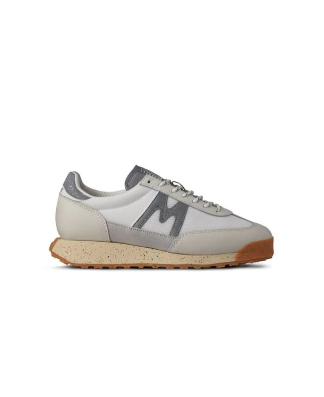 spezial madrid Karhu Mestari Control "Flow State Pack" Lily White & Silver