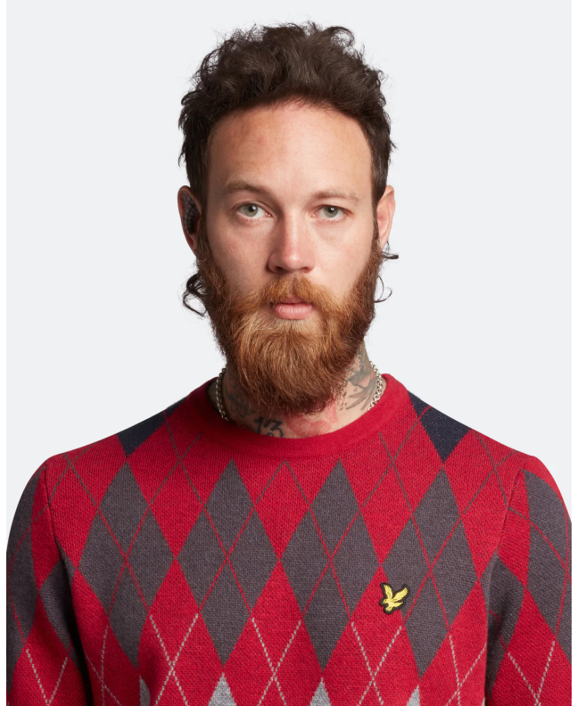 Spezial Madrid Lyle & Scott British Argyle Crew Neck Jumper Tunnel Red