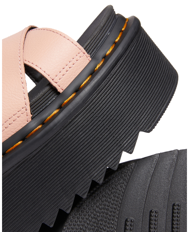 Spezial Madrid Dr. Martens Voss II Quad Peach Beige