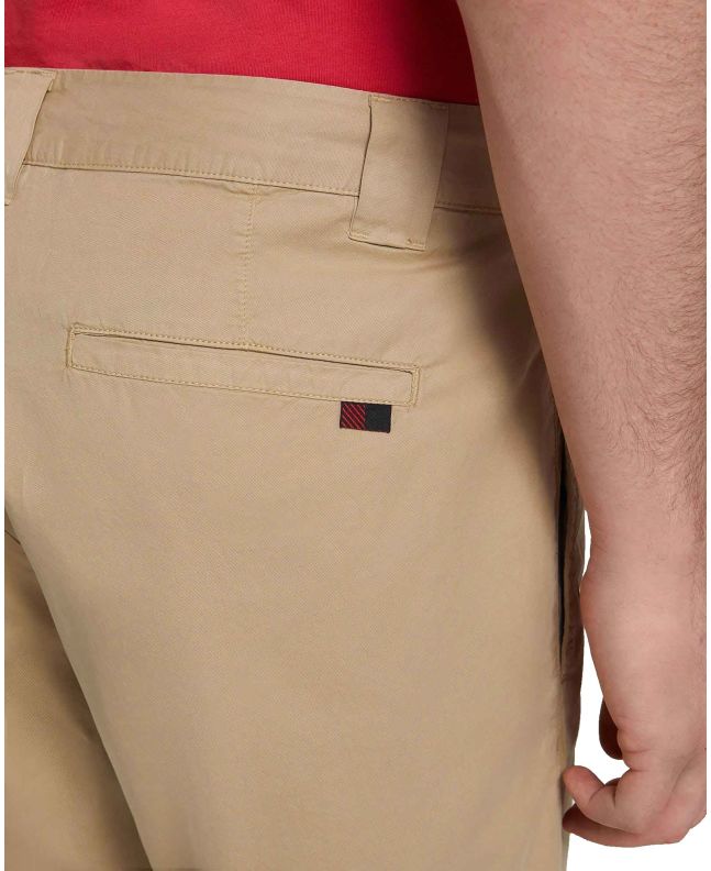 Spezial Madrid Woolrich Classic Short Light Brown