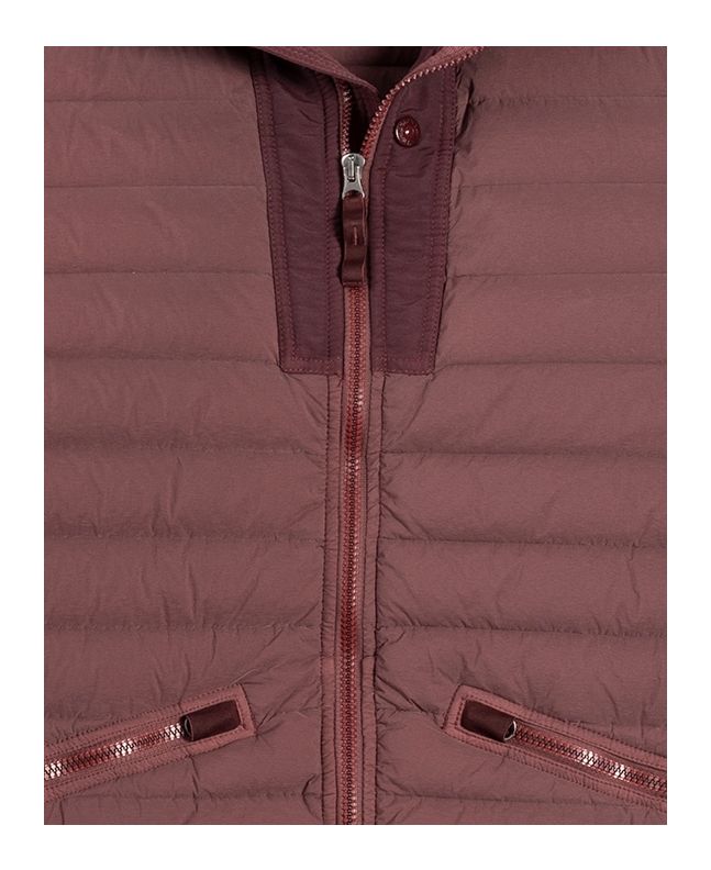 Spezial Madrid Stone Island 43825 Loom Woven Down Chambers Stretch Nylon-TC Dark Burgundy