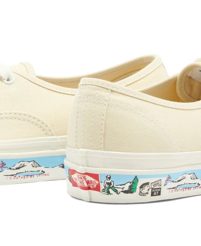 Spezial Madrid Vans UA Authentic 44 DX OG White Scene At