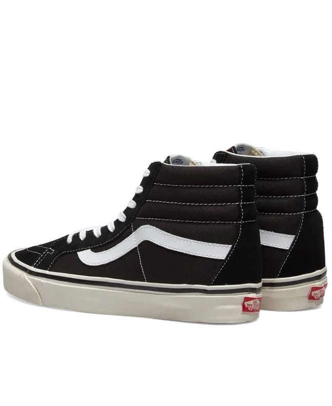 Spezial Madrid Vans UA SK8-HI 38 DX Black & True White