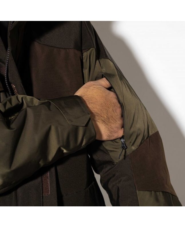 Spezial Madrid White Mountaineering Gore-Tex Infinium Primaloft® Padded Jacket Khaki