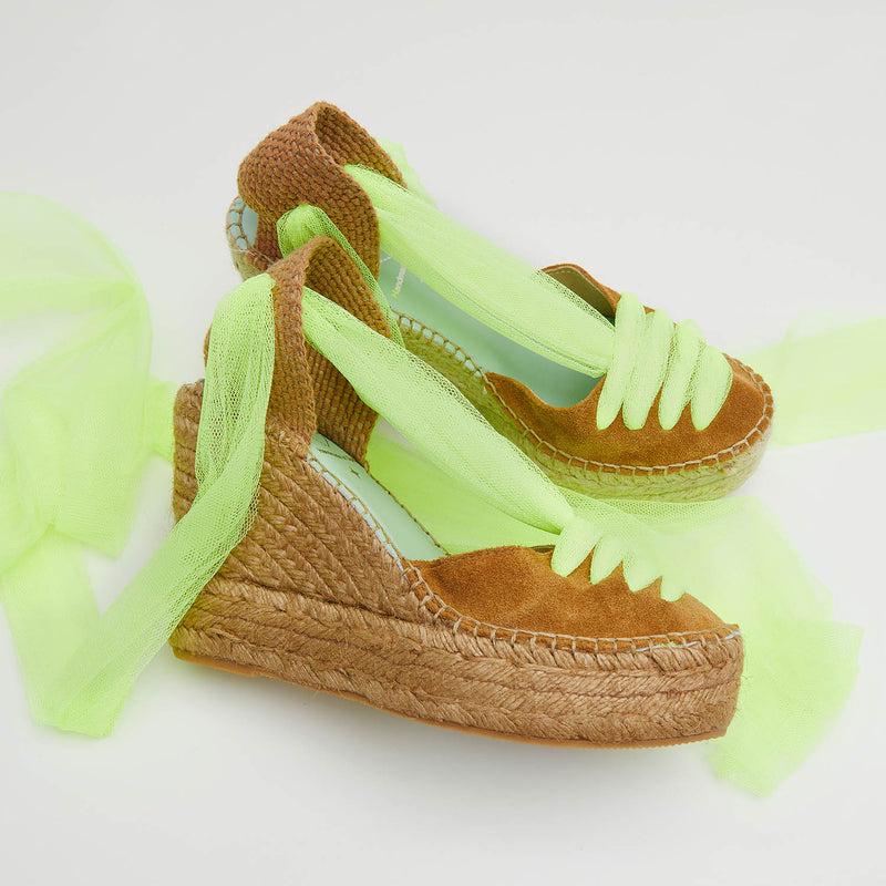 Star Love Cuñas Canela Y Amarillo Fluor Con Cinta De Tul | Meridian