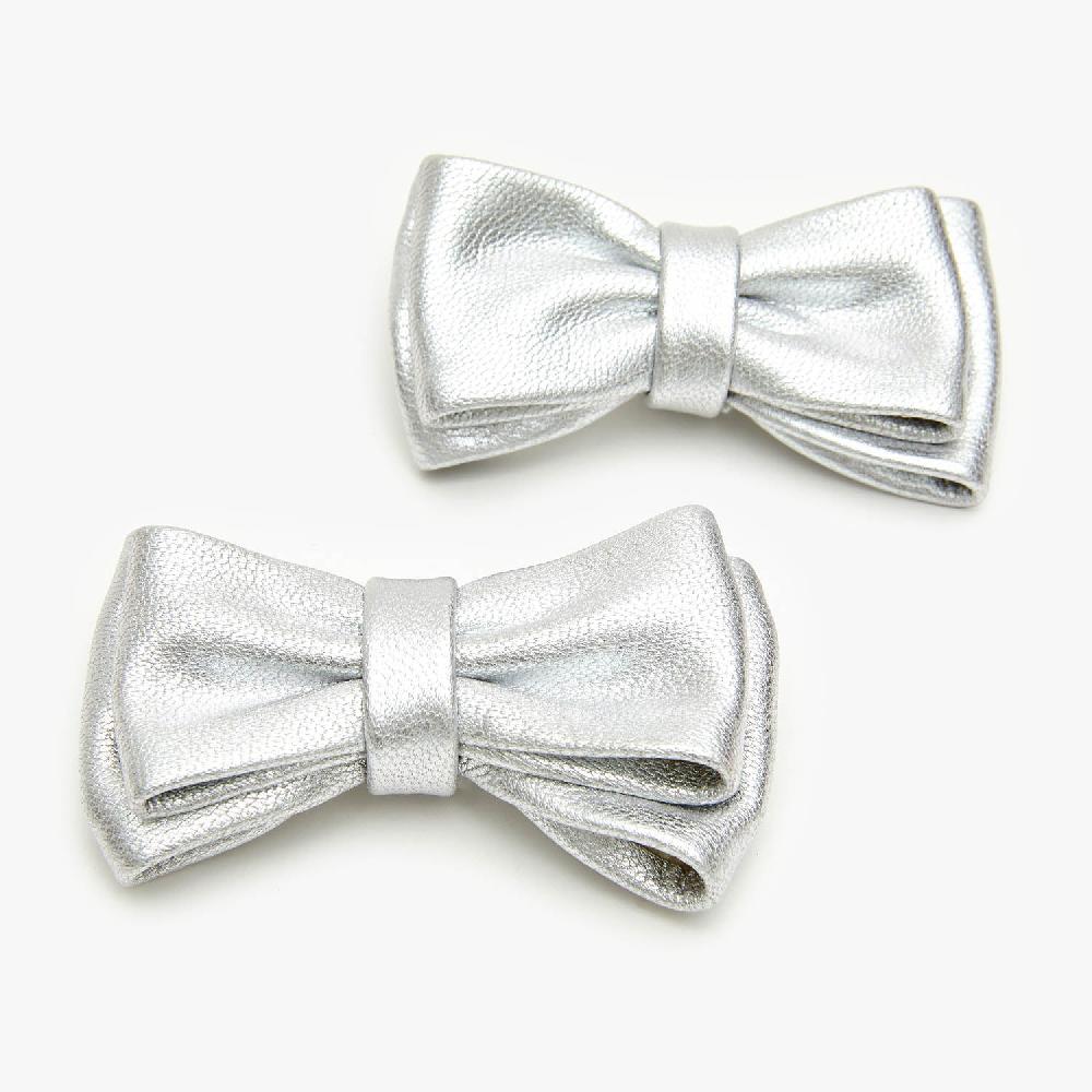 star love Accesorio lazo piel plata