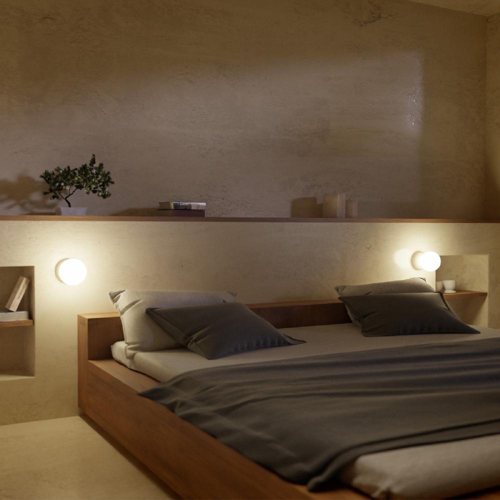 Sulion Aplique CRETA. Bola De Cristal Blanca Y Base De Hormigón. | Sulion