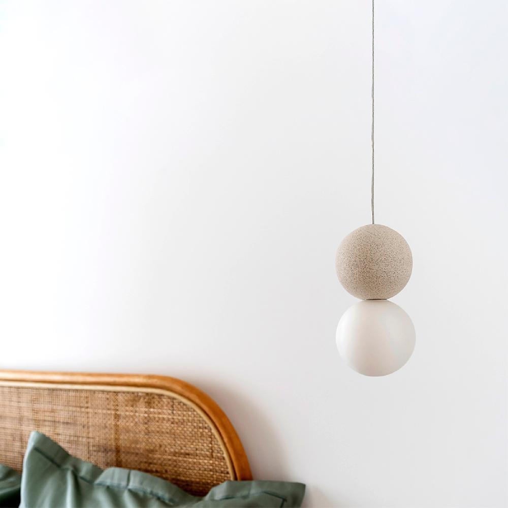 Sulion Lámpara De Techo CRETA. Hormigón Gris Y Bola Vidrio Opal.1xG9 | Sulion