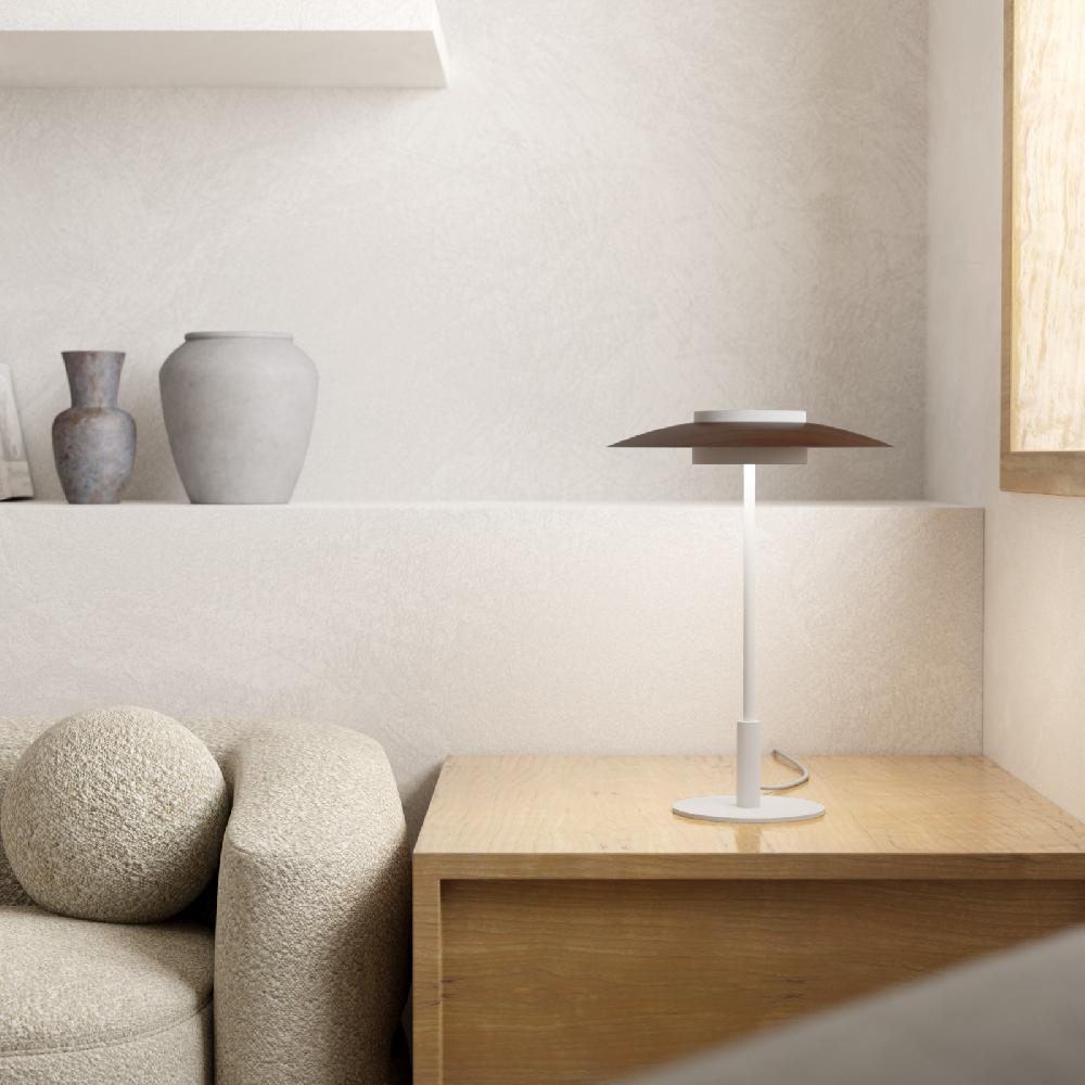 Sulion Sobremesa VALENTINA. Metal Blanco Y Tulipa Acabado Madera. LED 9W. CCT