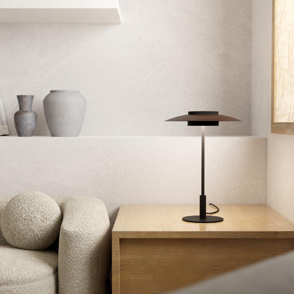 Sulion Sobremesa VALENTINA. Metal Negro Y Tulipa Acabado Madera. LED 9W. CCT