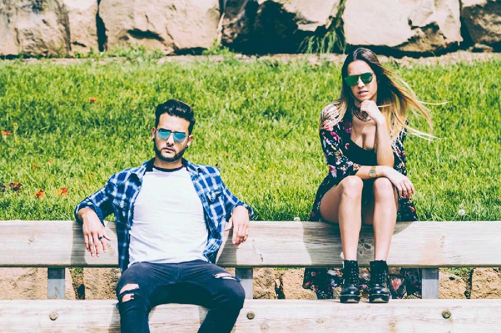 Sunpers Sunglasses Biarritz - Metal Lente Plana / Dorado Metálico / Verde Espacial