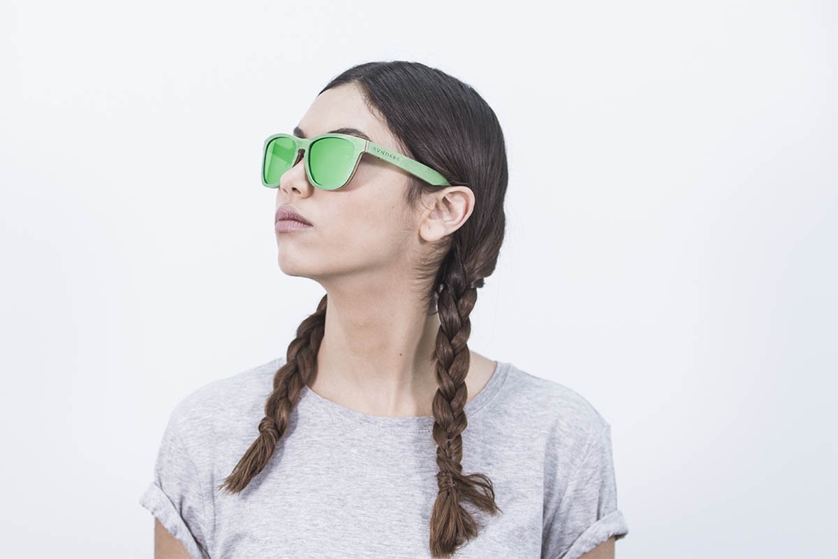 Sunpers Sunglasses Gafas De Sol - Madera / Skate / Lente Verde | SUNPERS