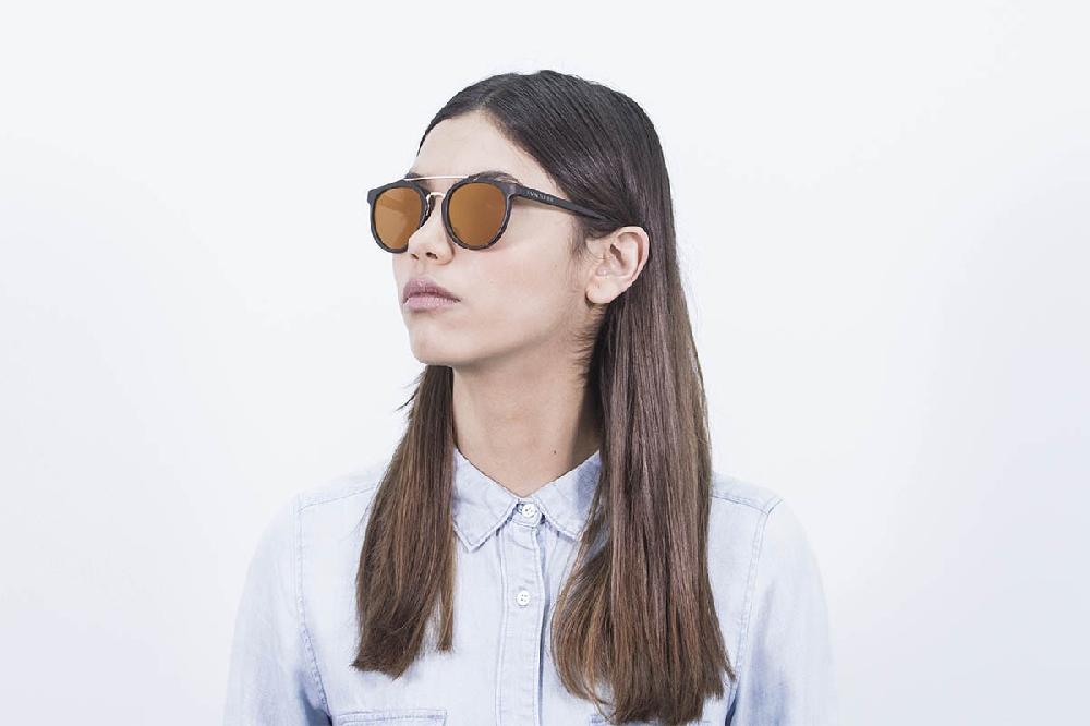 Sunpers Sunglasses Gafas De Sol - Marrón Efecto Carey Pulido / Lente Marrón | SUNPERS