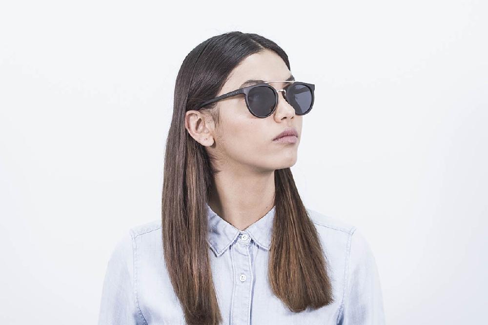 Sunpers Sunglasses Gafas De Sol - Negro Mate / Lente Ahumada | SUNPERS