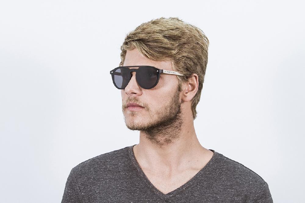 Sunpers Sunglasses Gafas De Sol - Negro Mate / Lente Plana Ahumada | SUNPERS