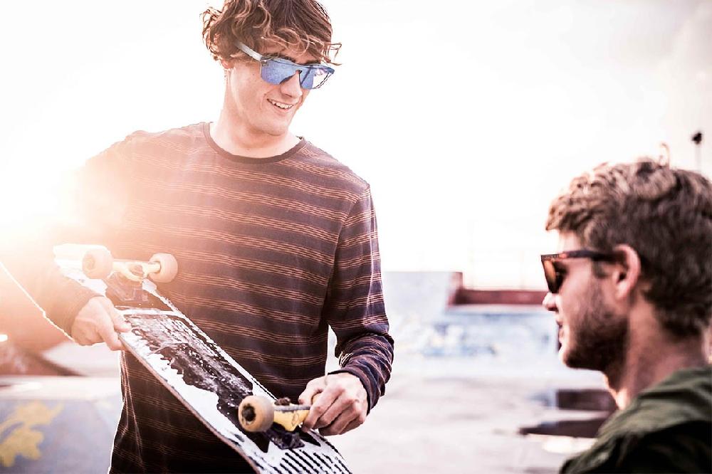 Sunpers Sunglasses Gafas De Sol - Negro Mate / Lente Plana Plateada | SUNPERS