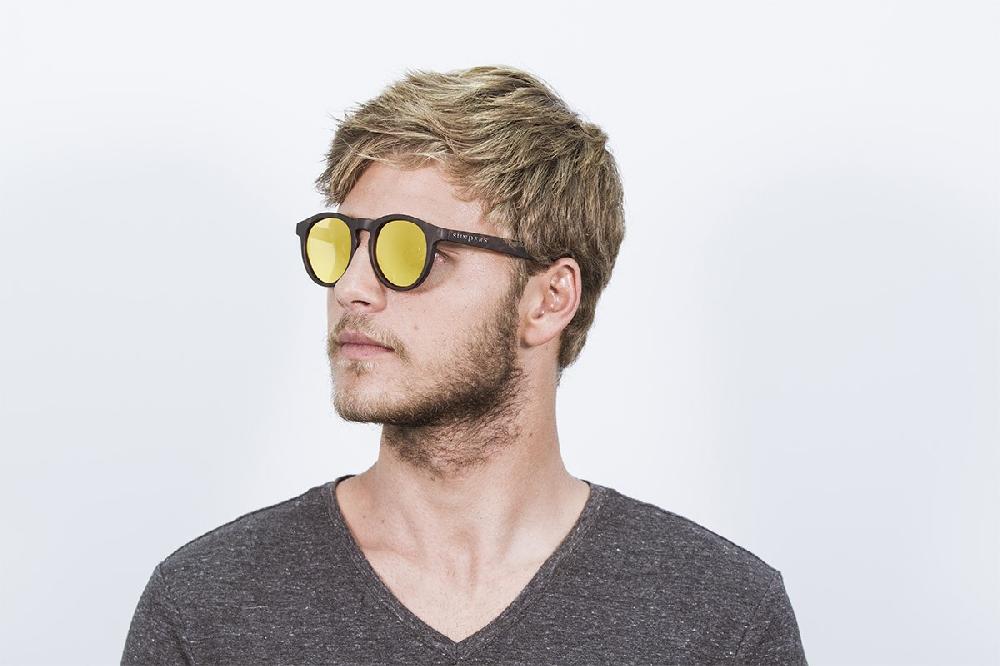 Sunpers Sunglasses Gafas De Sol - Revo / Marrón Efecto Carey / Lente Amarilla | SUNPERS