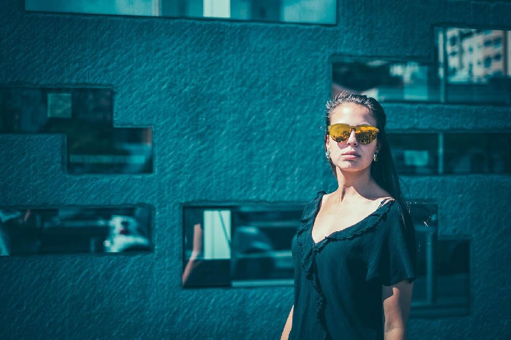 Sunpers Sunglasses Gafas De Sol - Revo / Marrón Efecto Carey / Lente Plana Dorada | SUNPERS