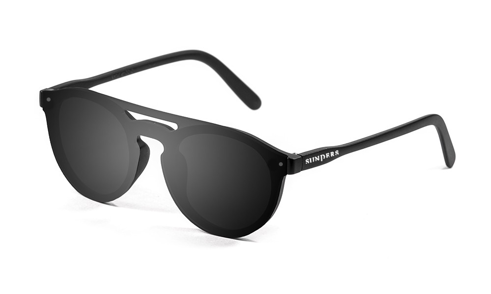 Sunpers Sunglasses Gafas De Sol - Revo / Negro Mate / Lente Plana Ahumada | SUNPERS