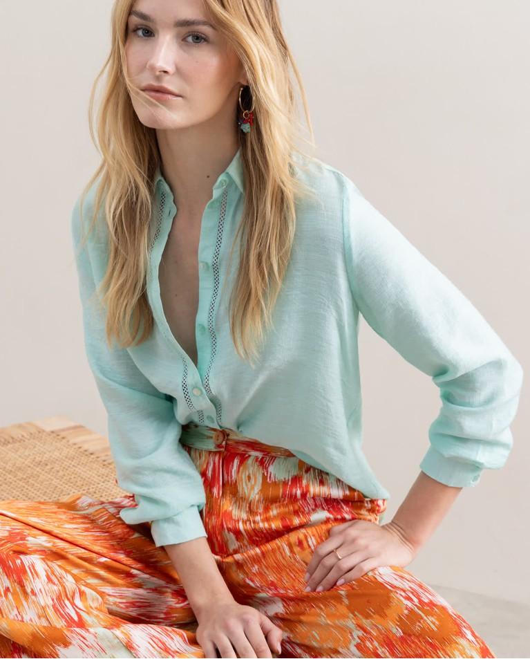 Surkana Camisa Con Bordados Perforados Lisa Verde Agua