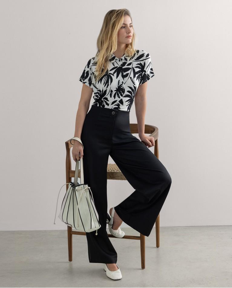 Surkana Camisa Elástica Manga Corta Estampada Negro