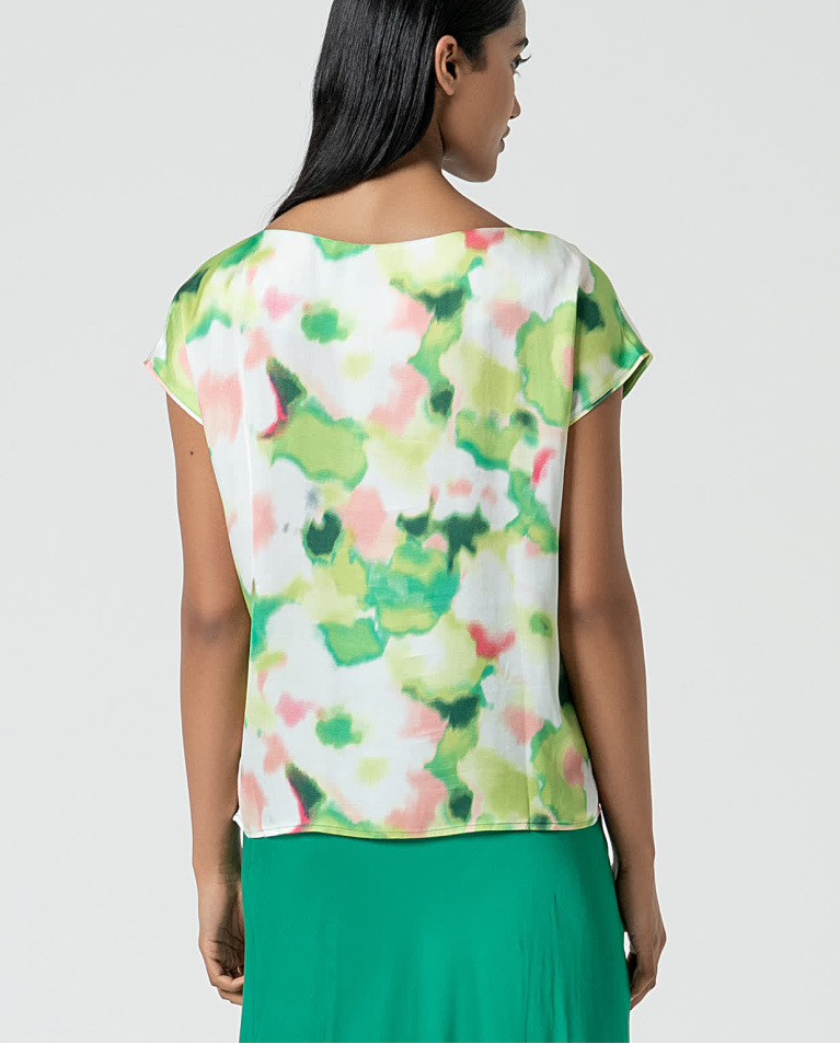 Surkana Camiseta Satinada Con Cuello Barco Estampada Verde