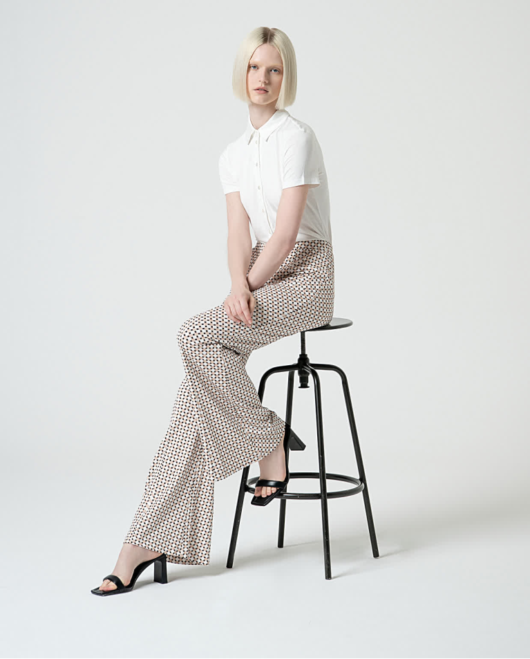 Surkana Pantalón Flare Elástico Estampado Blanco Roto