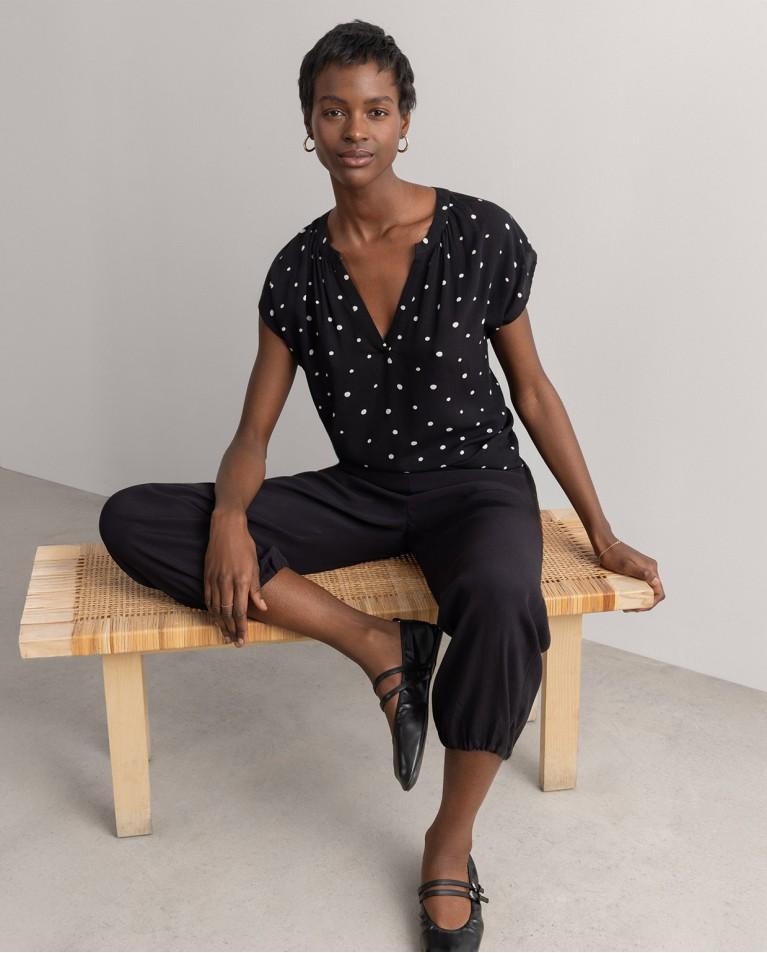 Surkana Pantalón Jogger En Crepe Viscosa Liso Negro