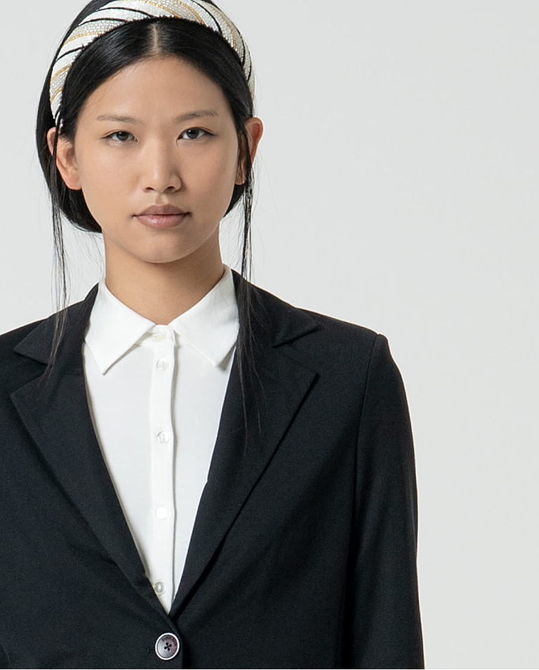 Surkana Blazer Cruzada Lisa Negro