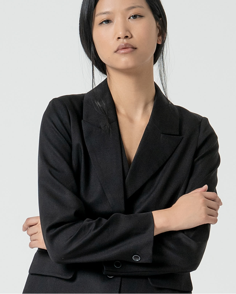 Surkana Blazer Cruzada Lisa Negro