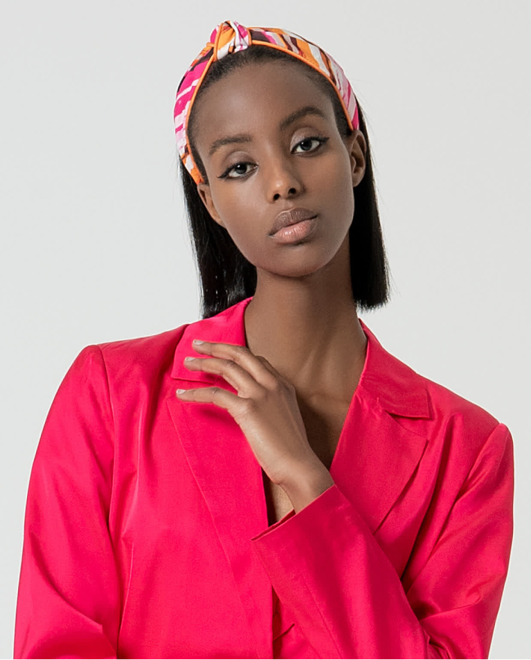 Surkana Blazer Satinada Cruzada Lisa Fucsia