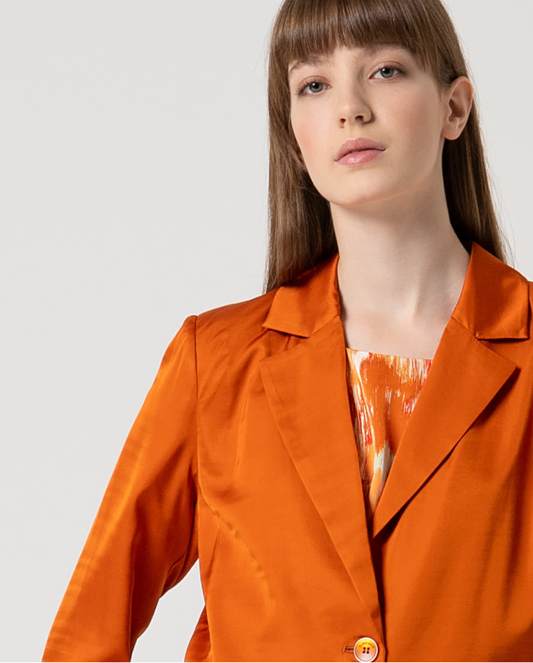 Surkana Blazer Satinada Cruzada Lisa Teja