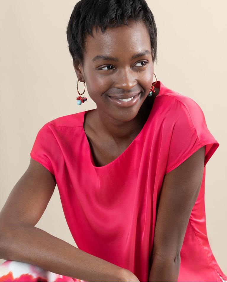 Surkana Camiseta Satinada Con Cuello Barco Fucsia